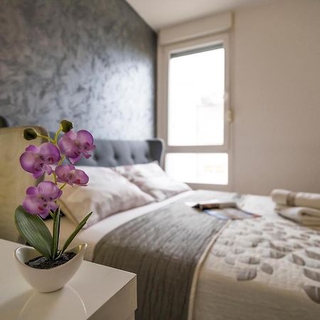Luxury 1 Bedroom App Center&Balcony Free Parking สปลิท ภายนอก รูปภาพ